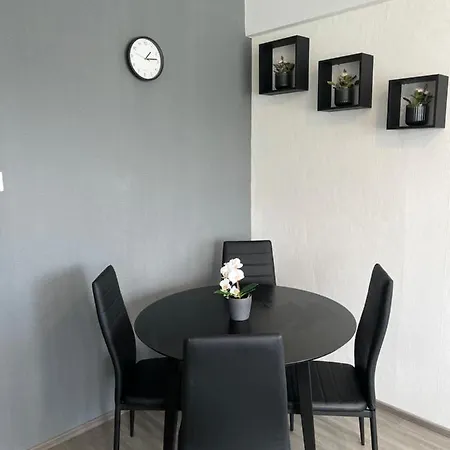 Iii Near Snowcastle, Premium 2 , Kitchen , Glazed Balcony, Free Private Parking
